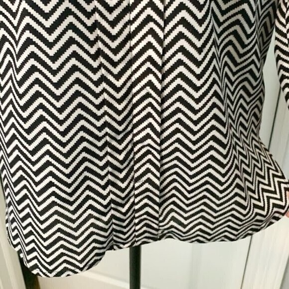 French Connection 3/4 Sleeve Keyhole Casual Career Lightweight Printed Blouse - Picture 10 of 15